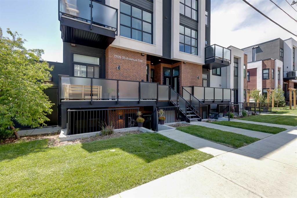 #11 1709 35 Avenue SW, Calgary, Alberta, T2T 2C9
