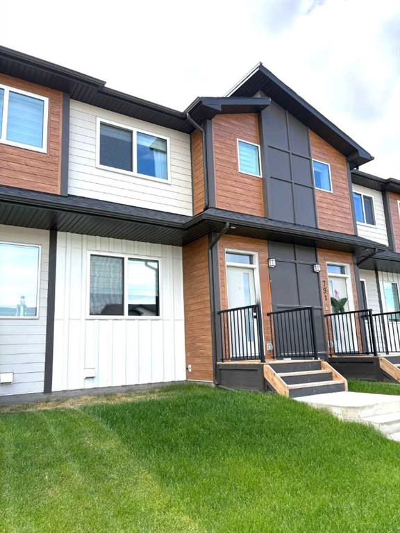 319 Wolf River Drive SE, Calgary, Alberta, T2X 6G6