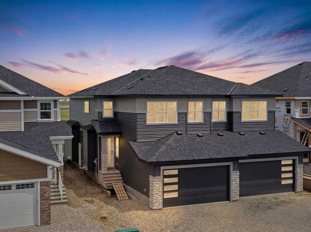 446 Kinniburgh Loop, Chestermere, Alberta, T1X 3C4
