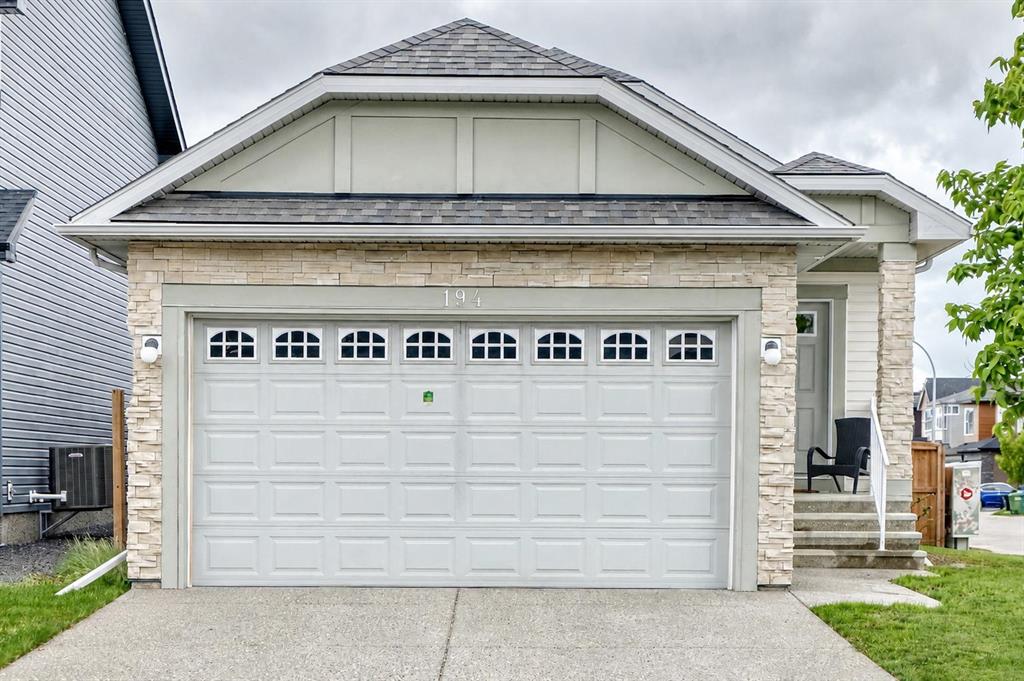 194 Walgrove Terrace SE, Calgary, Alberta, T2X 4E7