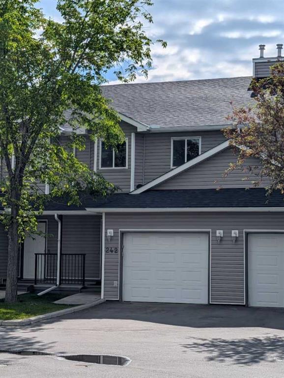 242 Taracove Place NE, Calgary, Alberta, T3J 4T4