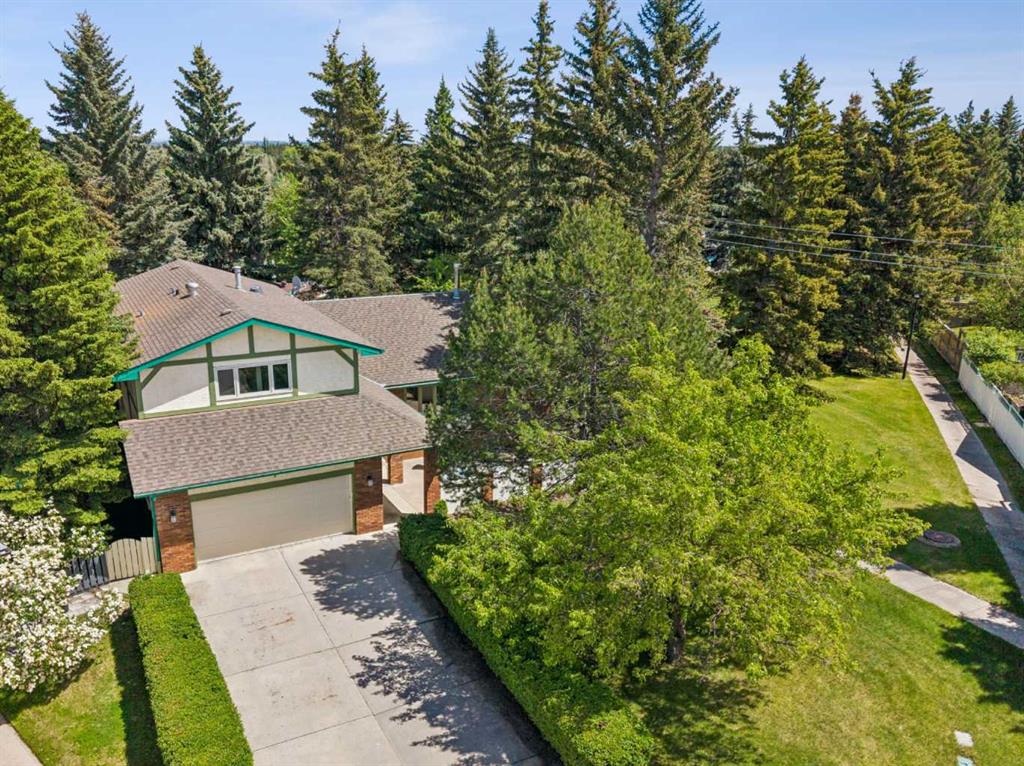 7 Brookpark Bay SW, Calgary, Alberta, T2W 2R7