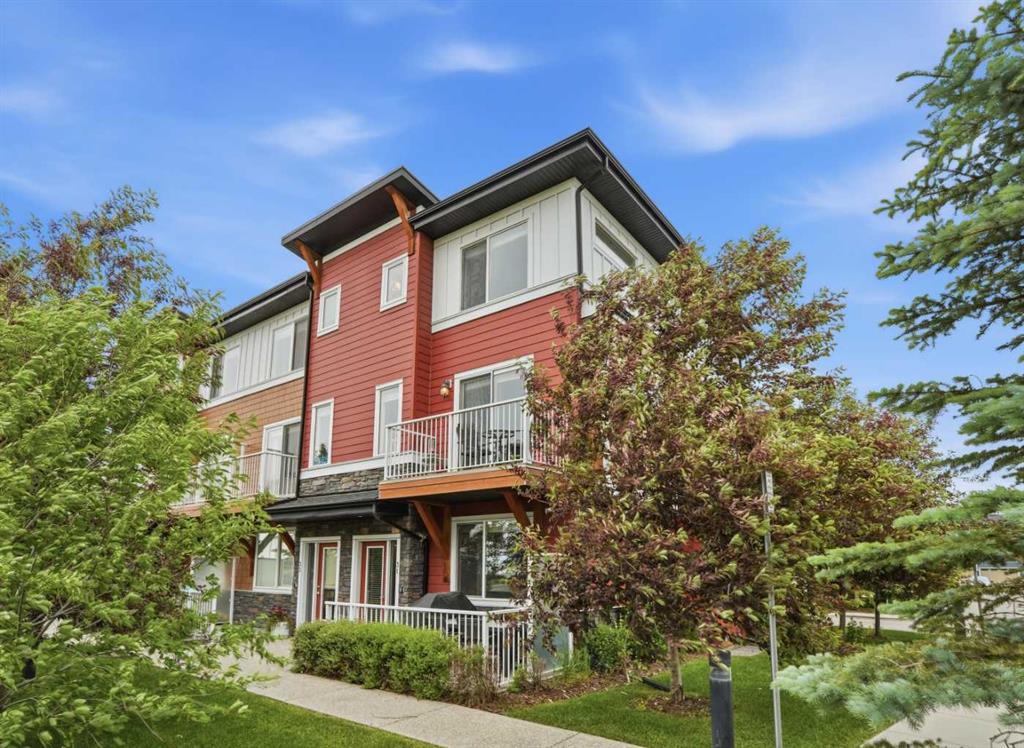 #31 111 Rainbow Falls Gate, Chestermere, Alberta, T1X 0Z5