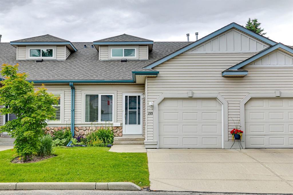 133 Chaparral Point SE, Calgary, Alberta, T2X 3M8