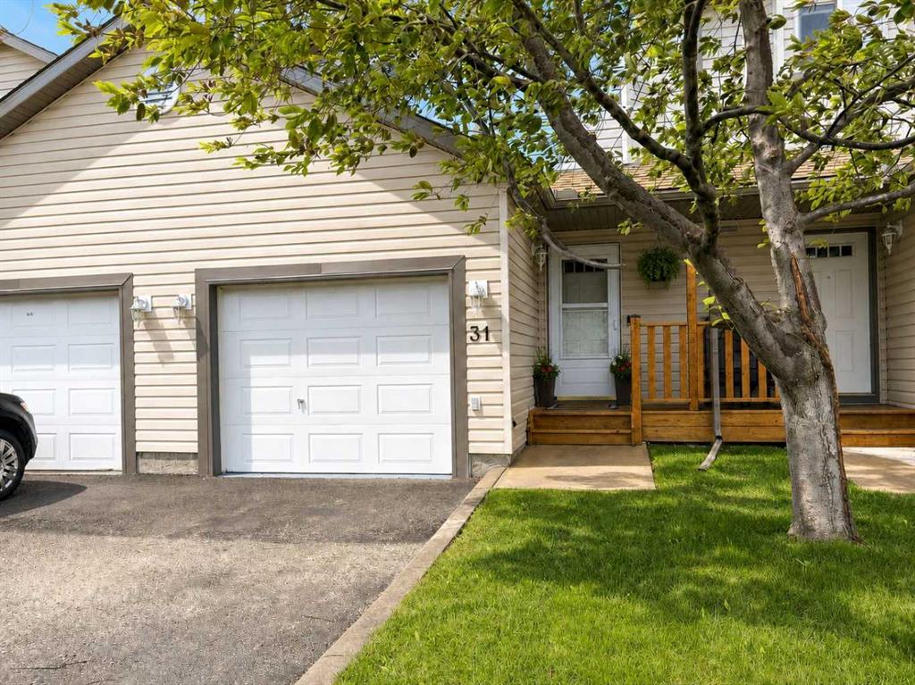 #31 156 Canoe Drive SW, Airdrie, Alberta, T4B2Z3