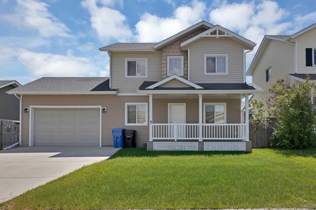 9 Mackenzie Way, Carstairs, Alberta, T0M 0N0