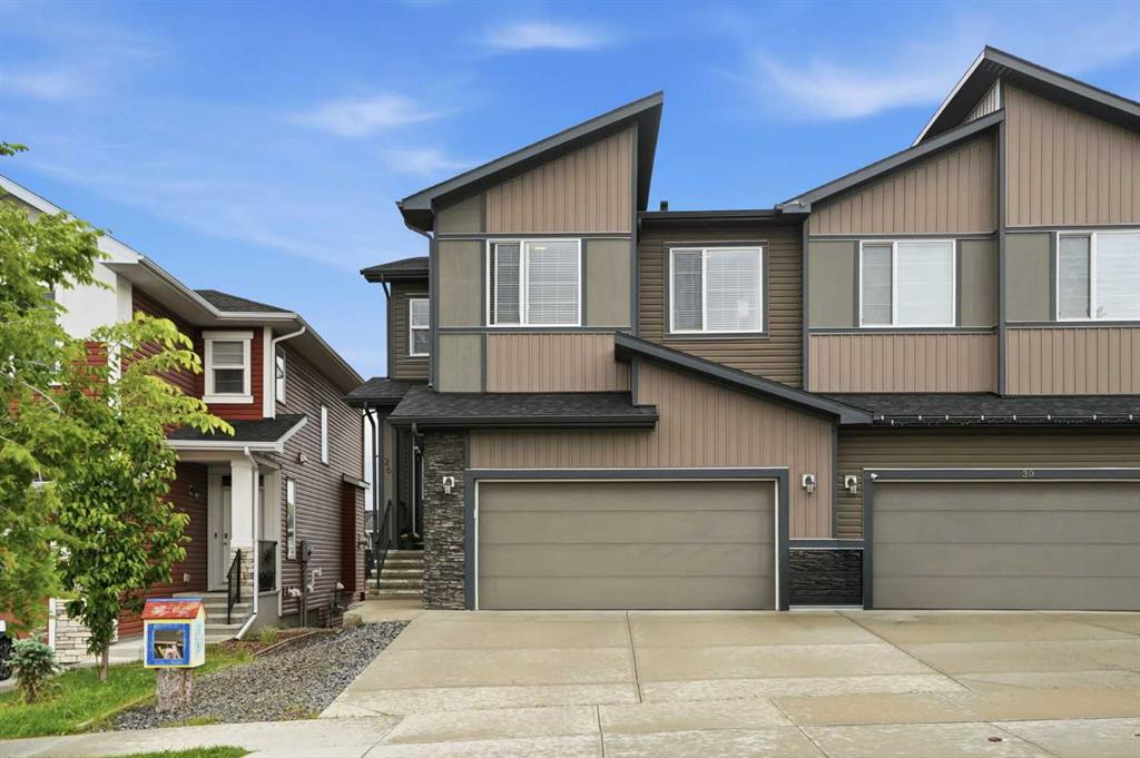 26 Crestbrook Drive SW, Calgary, Alberta, T3B 6G3