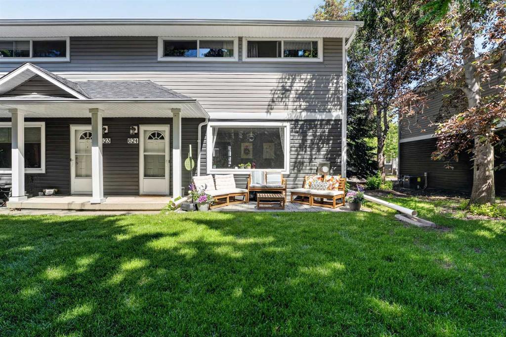 624 Regal Park NE, Calgary, Alberta, T3E 0S6