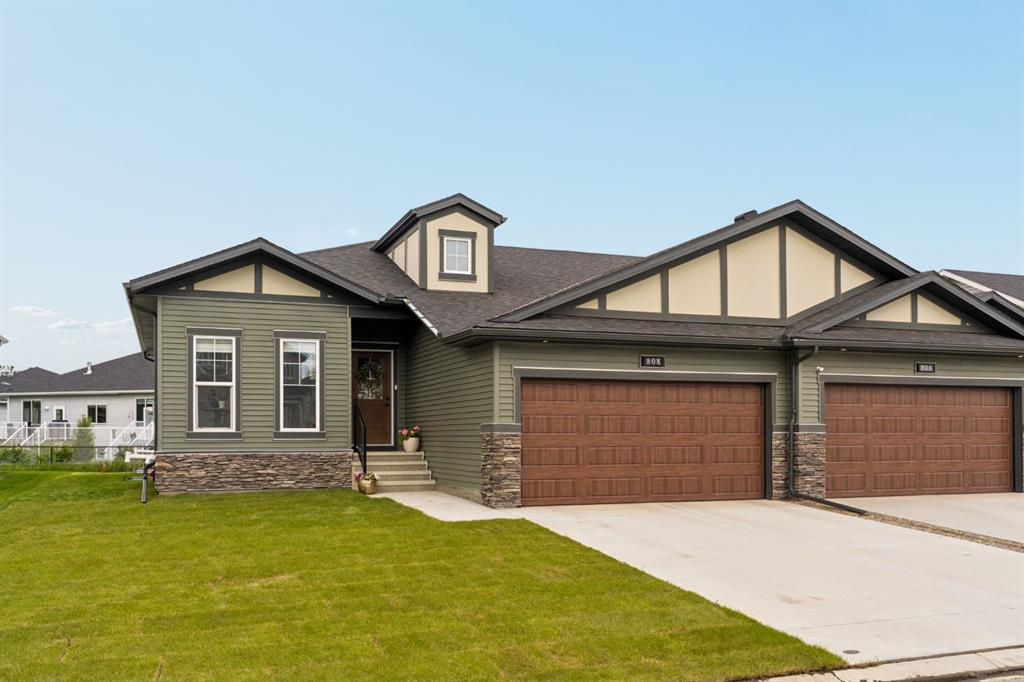 808 Mandalay Link, Carstairs, Alberta, T0M 0N0