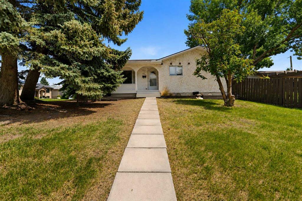 6756 Huntchester Road NE, Calgary, Alberta, T2K 5E7