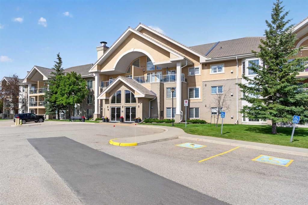 #325 728 Country Hills Road NW, Calgary, Alberta, T3K 5K8