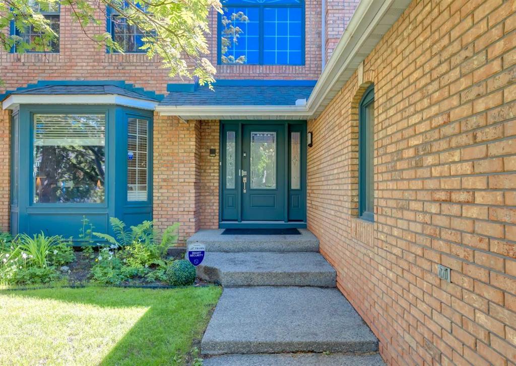 6983 Christie Estate Boulevard SW, Calgary, Alberta, T3H2S5