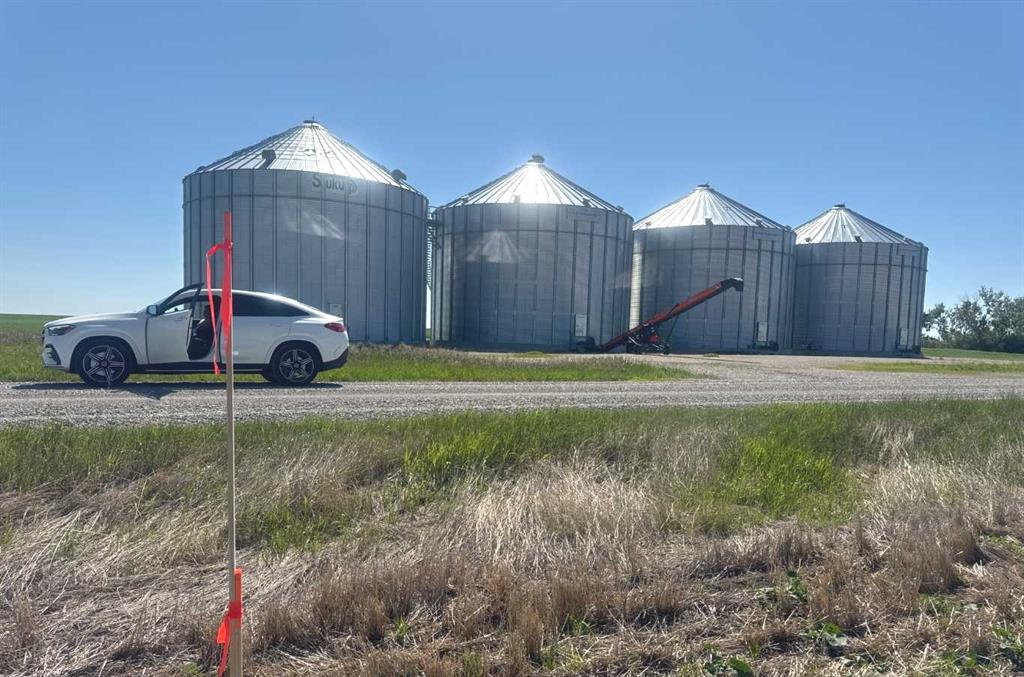 4;27;12;1;SE Highway #2, Claresholm, Alberta, T0l 0T0