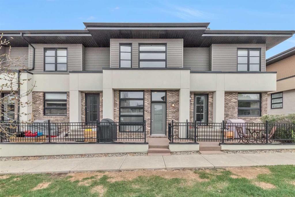 55 Aspen Hill Green SW, Calgary, Alberta, T3H 0H6