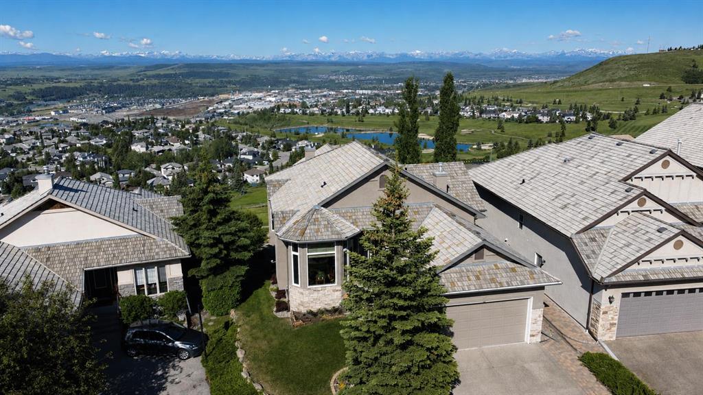 124 Gleneagles Estates Lane, Cochrane, Alberta, T4C 2H7