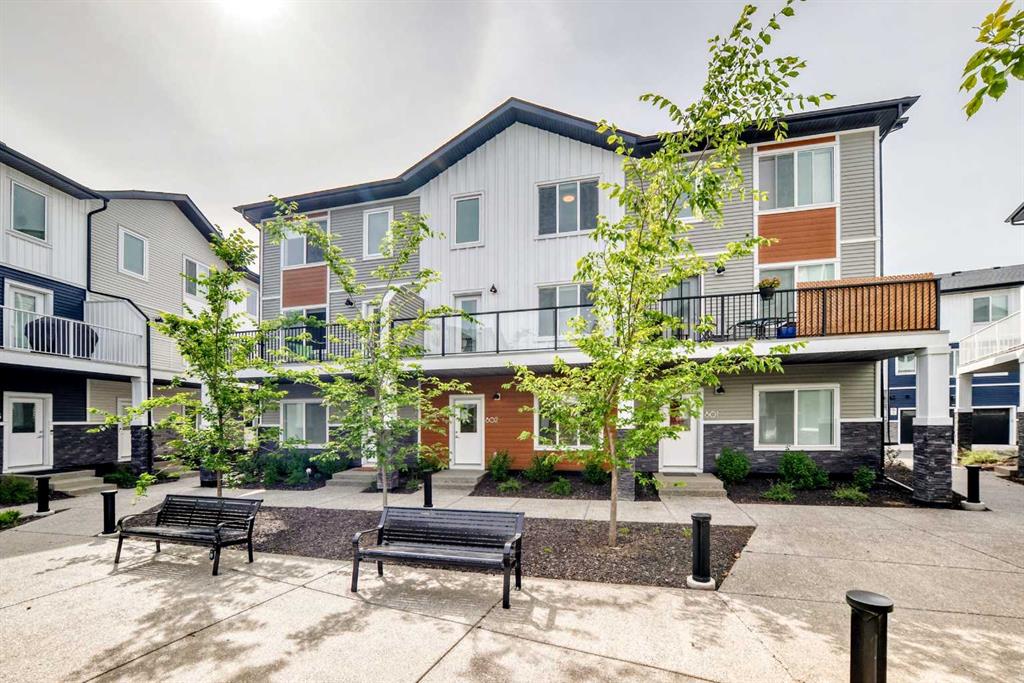 #802 335 Creekside Boulevard SW, Calgary, Alberta, T2X 5L1