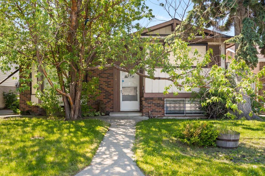4739 Rundlewood Road NE, Calgary, Alberta, T1Y 2N7