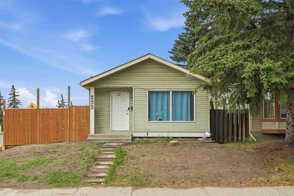255 Falton Drive NE, Calgary, Alberta, T3J 2W8