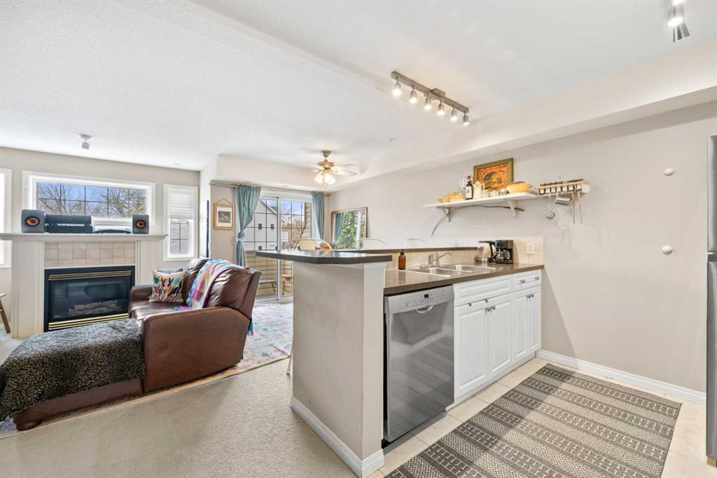 #207 45 N Railway Street, Okotoks, Alberta, T1S 1J3