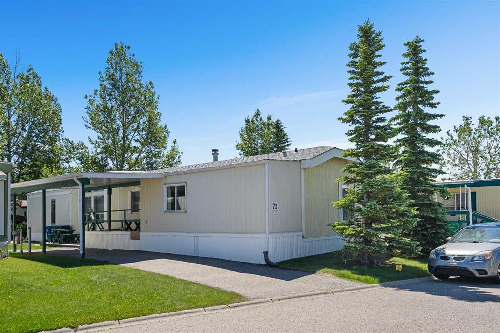 #71 99 Arbour Lake Road NW, Calgary, Alberta, T3G 4E4