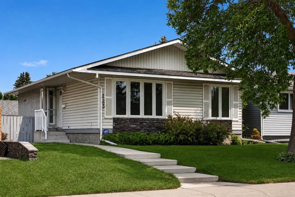 123 Templewood Road NE, Calgary, Alberta, T1Y 4B1