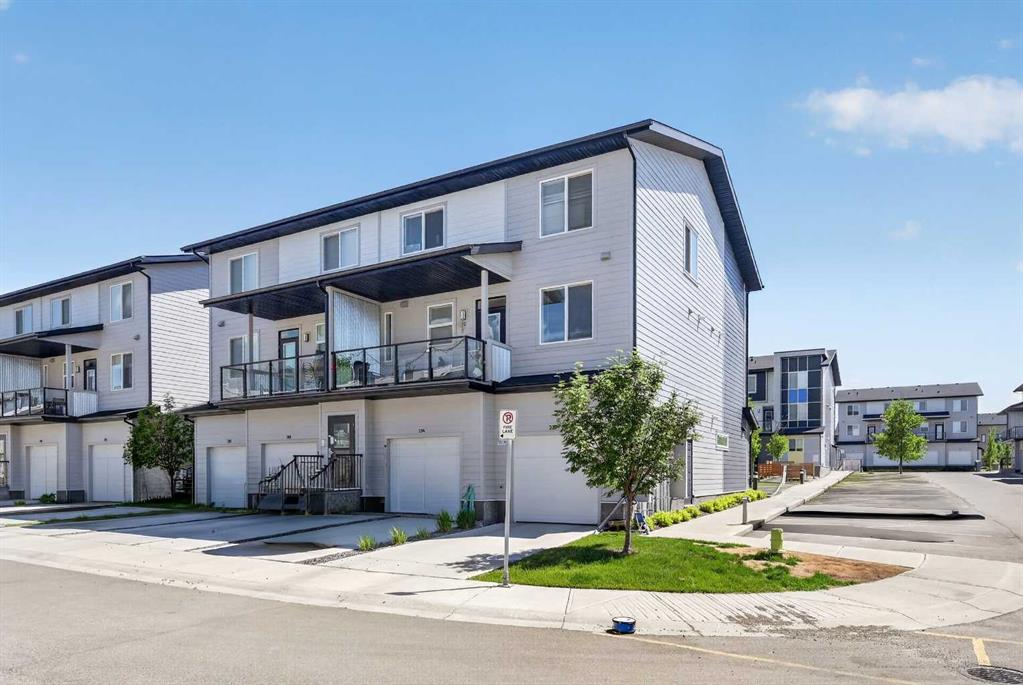 #204 330 Redstone NE, Calgary, Alberta, T3N 1M5