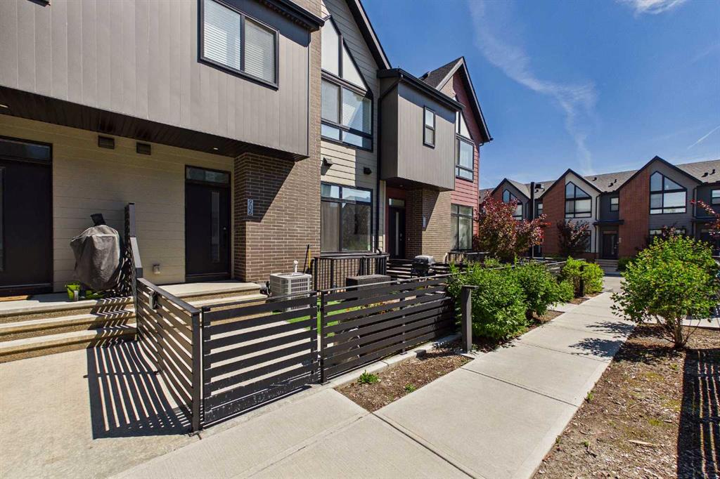 906 Sage Meadows Gardens NW, Calgary, Alberta, T3P 1K3