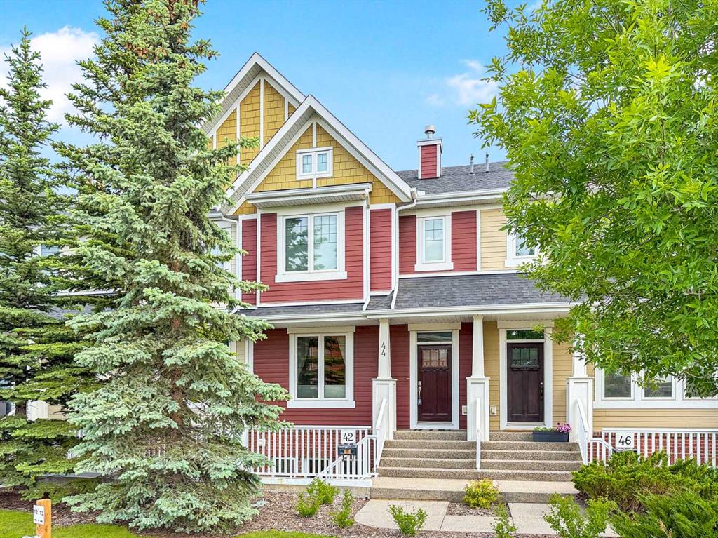 44 Mike Ralph Way SW, Calgary, Alberta, T3E 0H8
