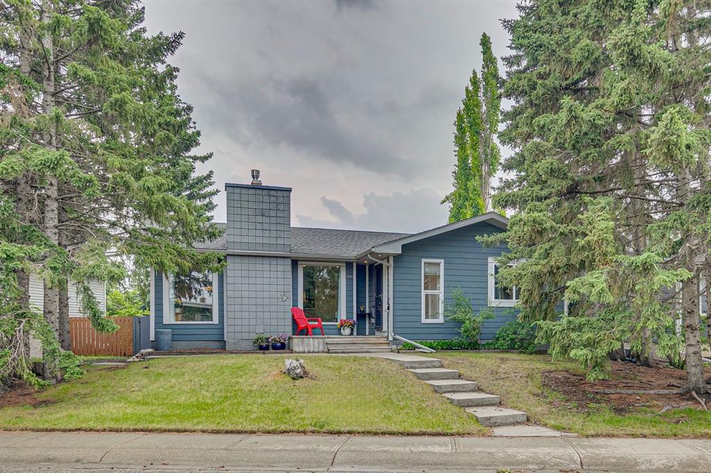5689 Brenner Crescent NW, Calgary, Alberta, T2L 1Z3