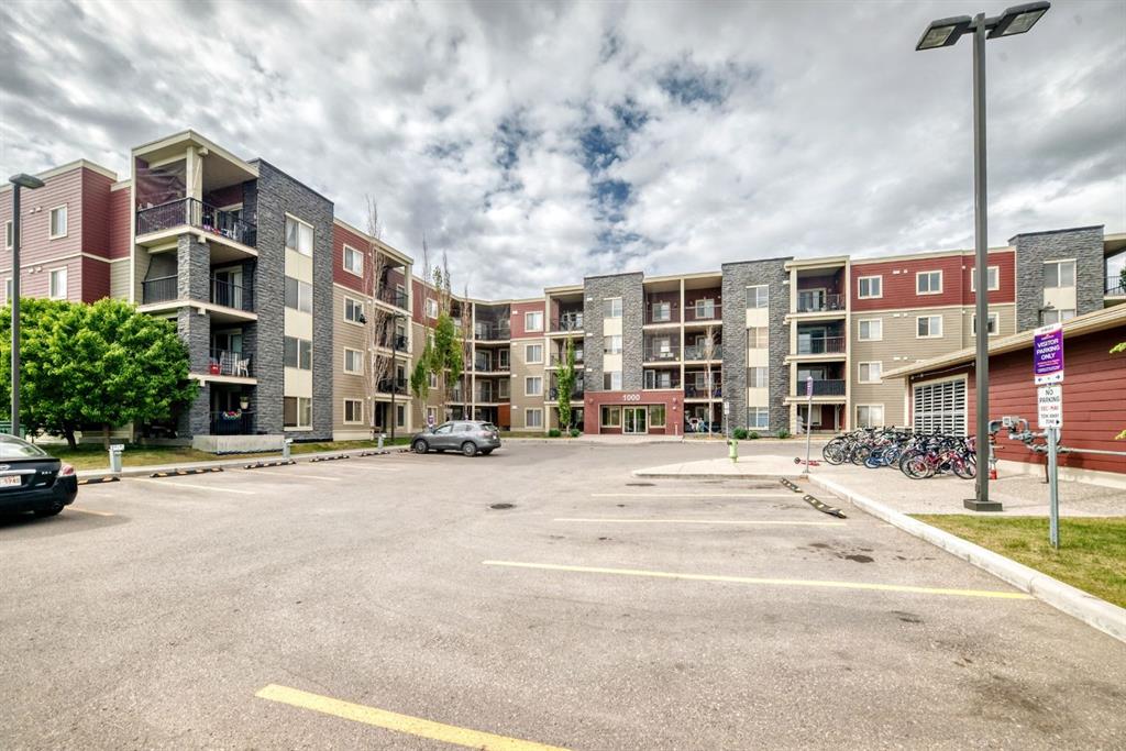 #106 5 Saddlestone Way NE, Calgary, Alberta, T3J 0S2