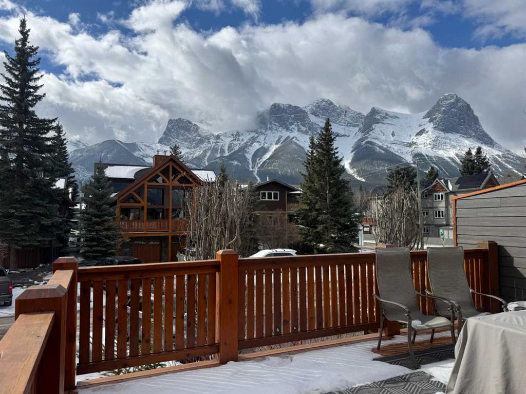 634 4 Street, Canmore, Alberta, T1W 2H3
