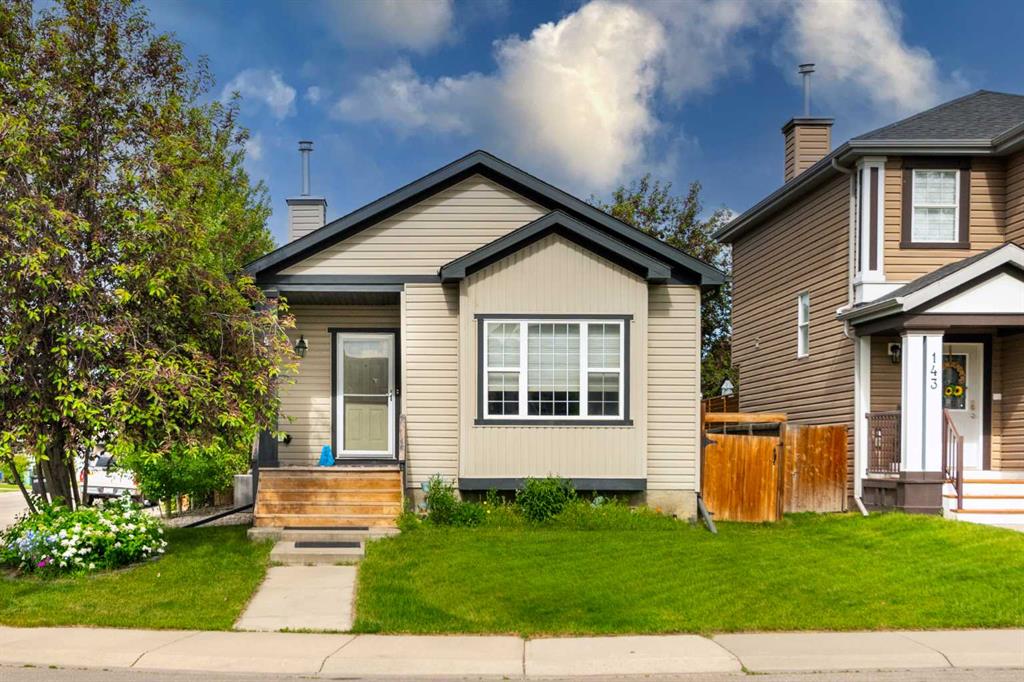 147 Sagewood Grove SW, Airdrie, Alberta, T4B 3B2
