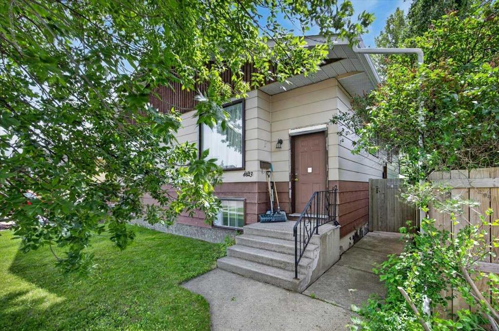 4823 49 Street, Olds, Alberta, T4H 1A5
