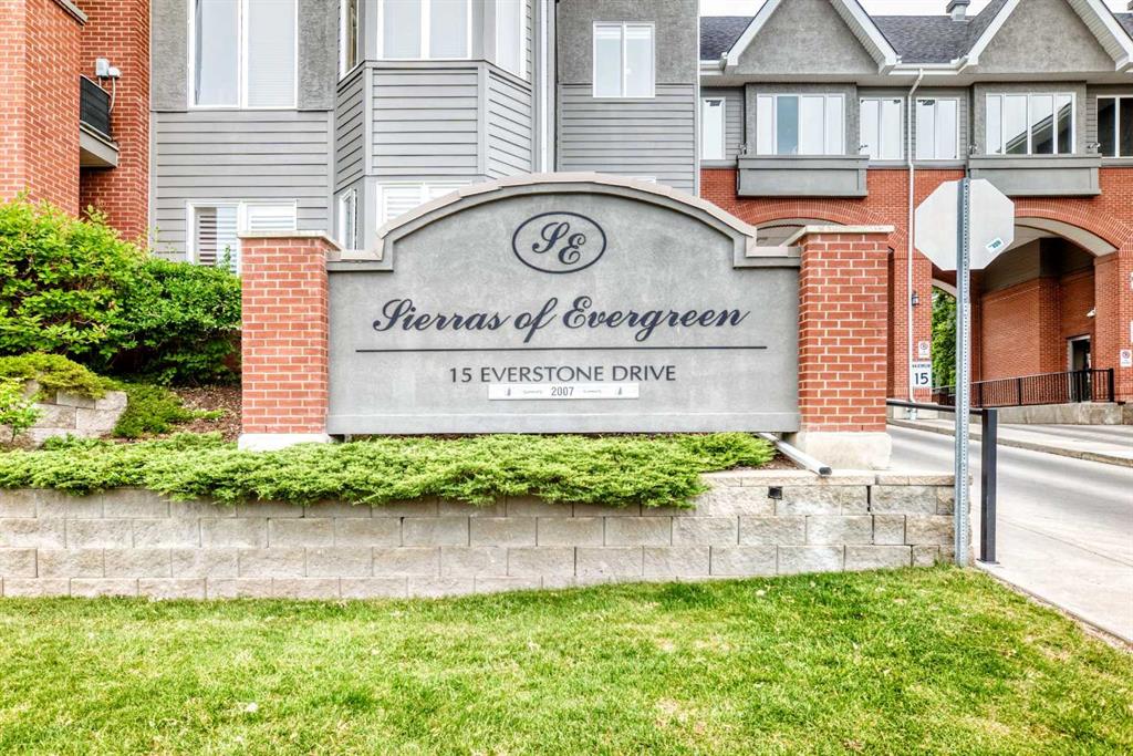 #161 15 Everstone Drive SW, Calgary, Alberta, T2Y 5B5