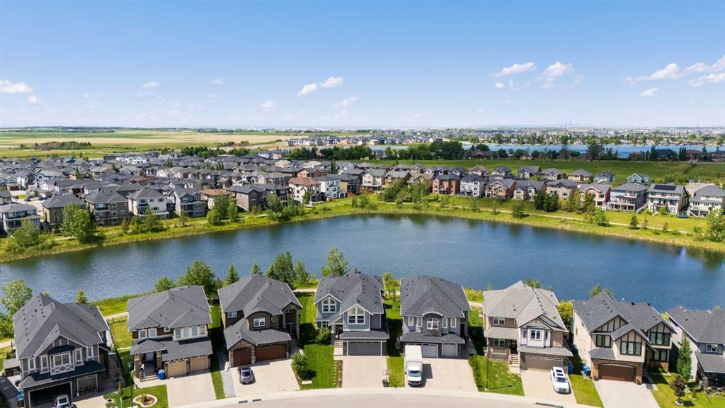 148 Kinniburgh Loop, Chestermere, Alberta, T1X 0V1