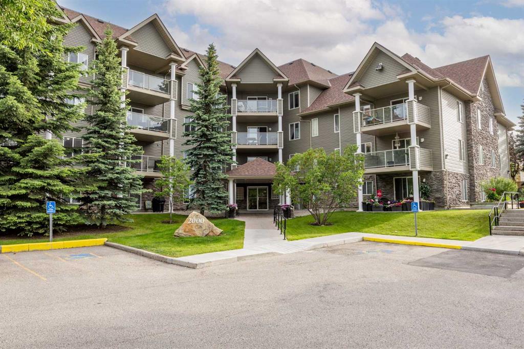 #2206 2000 Millrise Point SW, Calgary, Alberta, T2P 3W4