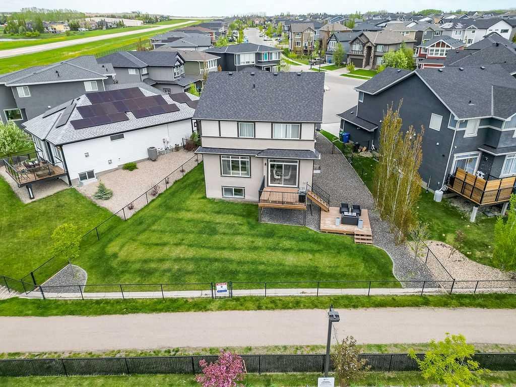 12 Ranchers Bay, Okotoks, Alberta, T1S 0P2