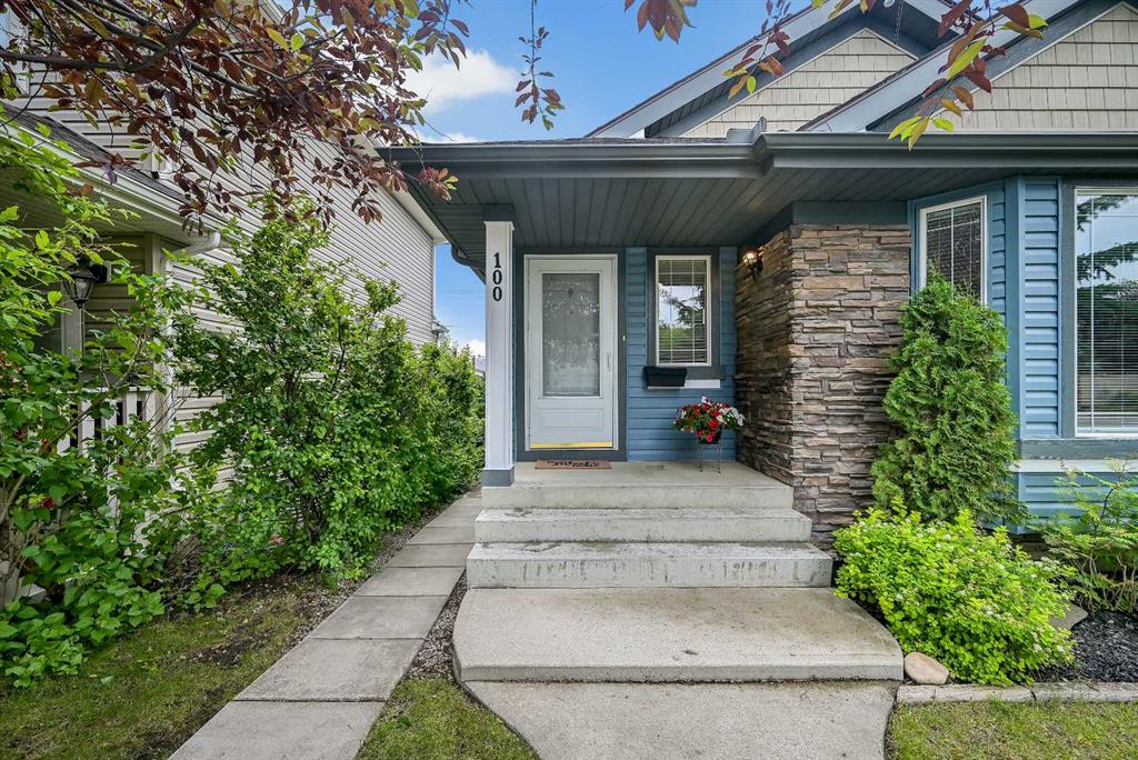 100 Somerside Grove SW, Calgary, Alberta, T2Y 3V2