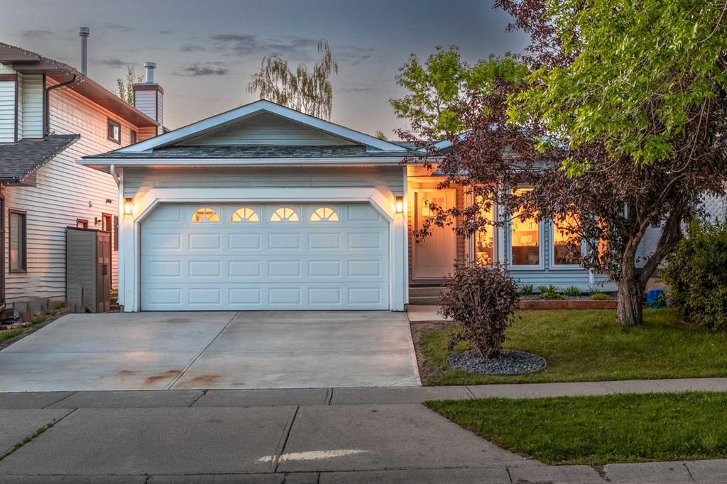60 Strathcona Road SW, Calgary, Alberta, T3H 1X5