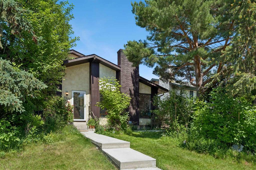 2524 106 Avenue SW, Calgary, Alberta, T2W 2H9