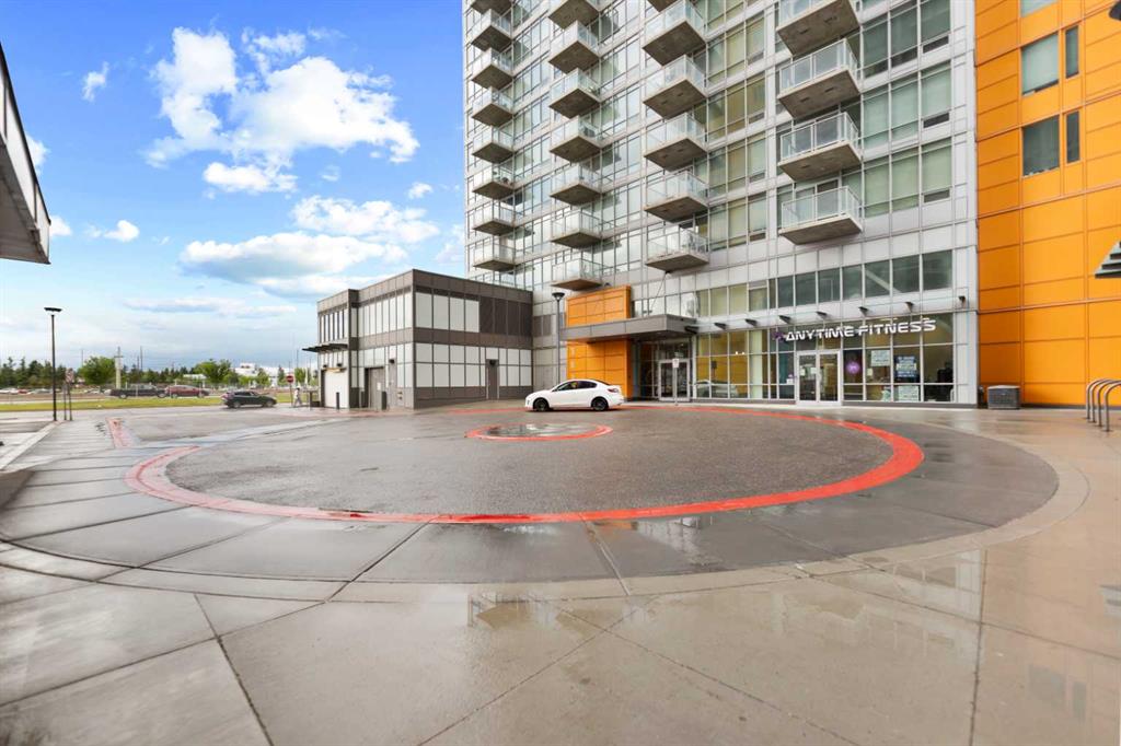 #211 3830 Brentwood Road NW, Calgary, Alberta, T2L 2J9