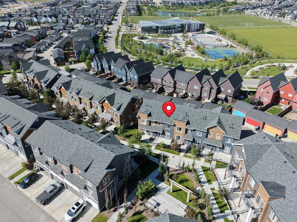 156 Livingston Common NE, Calgary, Alberta, T3P 1K1