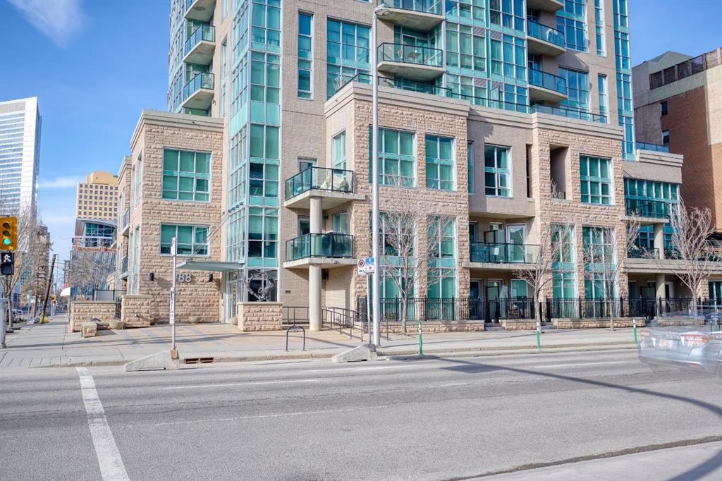 #609 788 12 Avenue SW, Calgary, Alberta, T2R 0H1