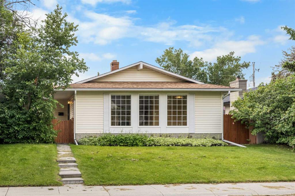 4907 Vantage Crescent NW, Calgary, Alberta, T3A 1X6