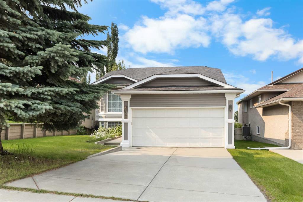 28 Harvest Oak Drive NE, Calgary, Alberta, T3K 4E2