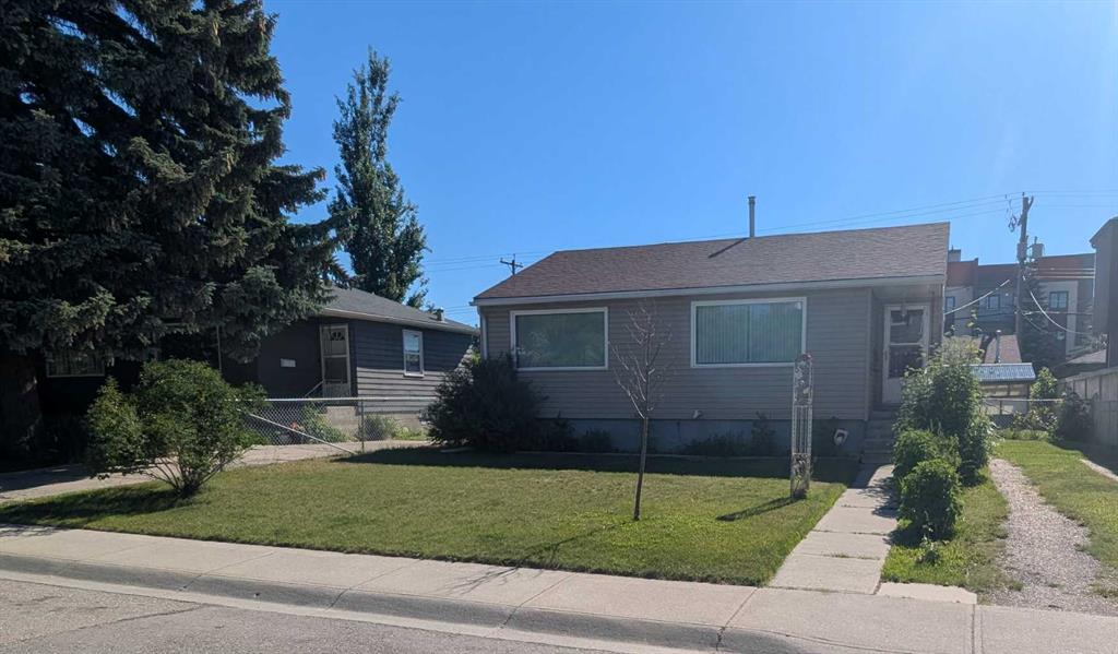 3322 Centre B Street NW, Calgary, Alberta, T2K 0V6