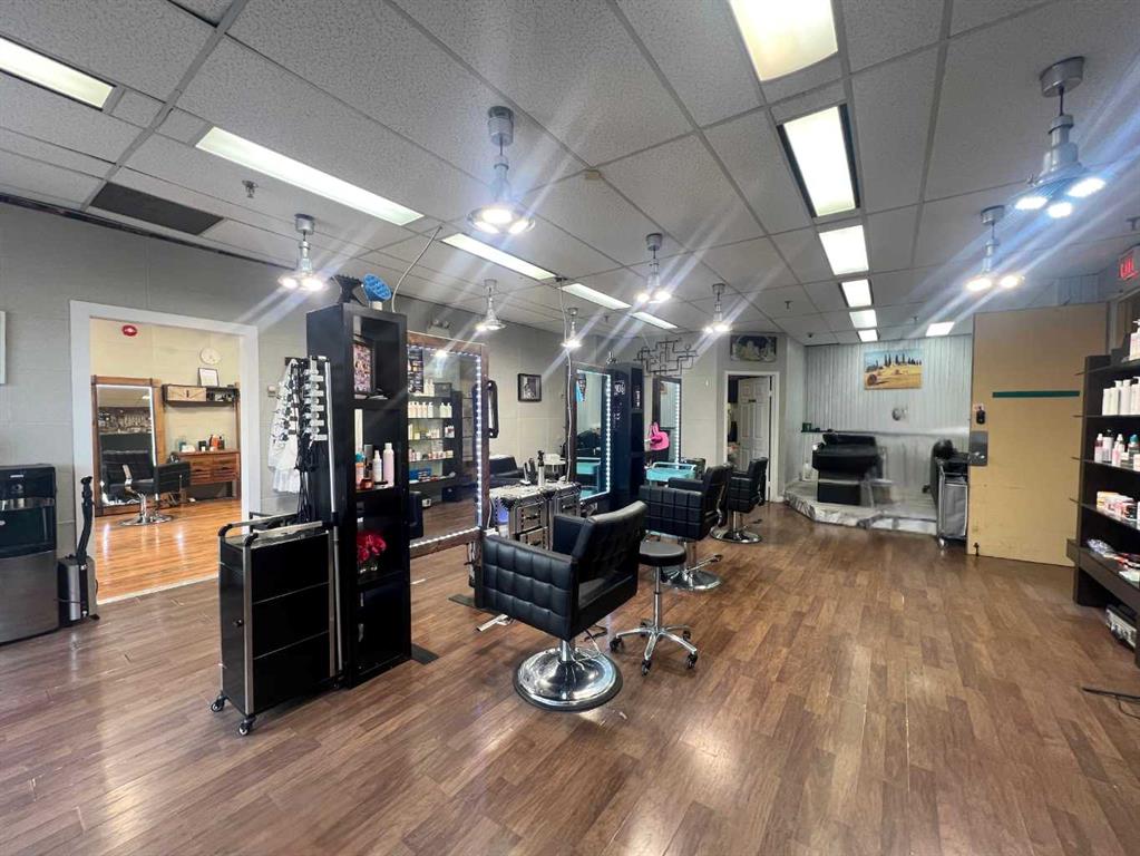 #110&111 7015 Macleod Trail SW, Calgary, Alberta, T2H 2K6