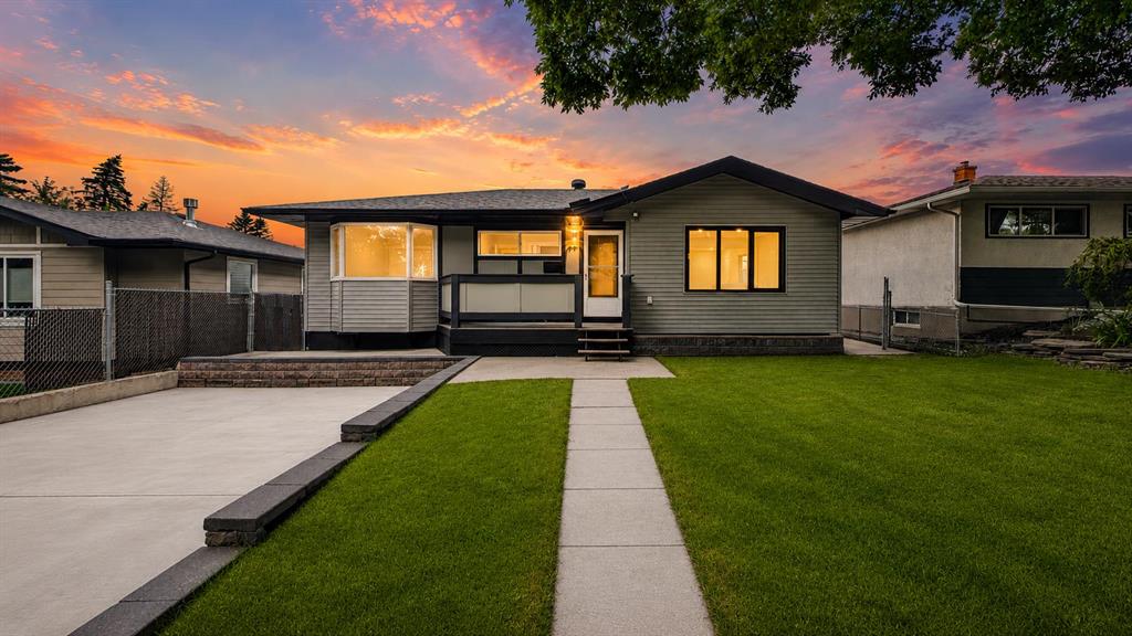 44 Fairview Crescent SE, Calgary, Alberta, T2H 0Z6
