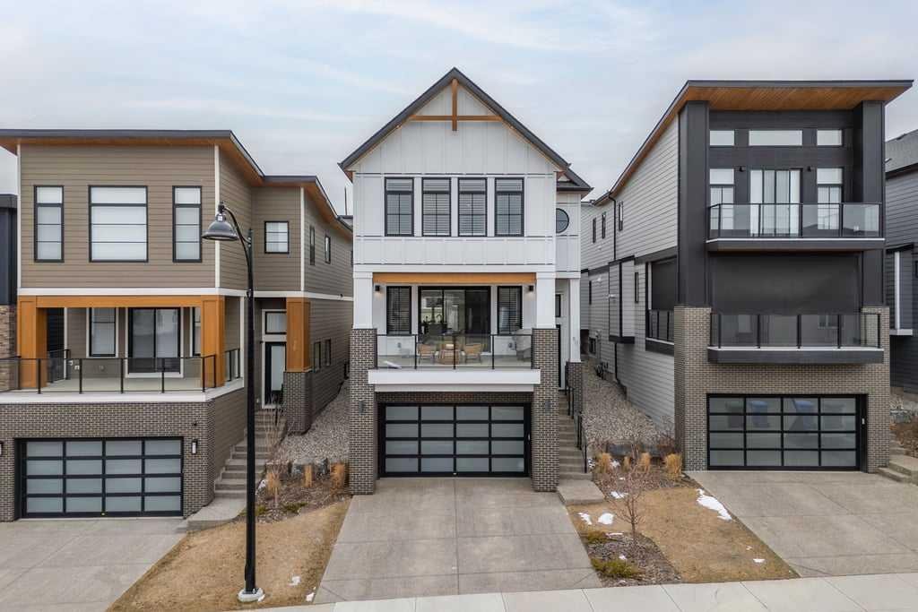 80 Timberline Way SW, Calgary, Alberta, T3H 6C8