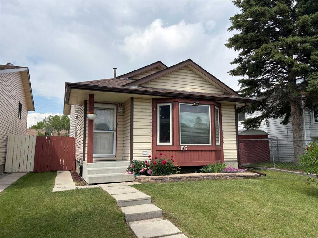156 Falshire Close NE, Calgary, Alberta, T3J 3A1